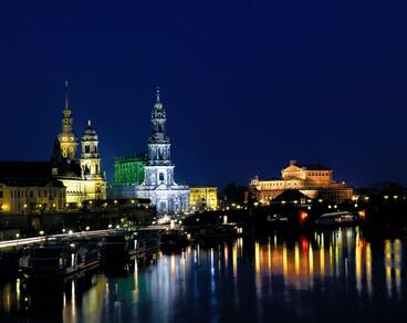 Elbe-Schiffsreise Weihnachtskreuzfahrt von Dresden nach Hamburg