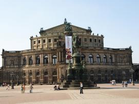 Elbe-Schiffsreise Silvesterkreuzfahrt von Hamburg nach Dresden 8 Tage