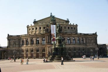 Elbe-Schiffsreise Silvesterkreuzfahrt Hamburg - Dresden