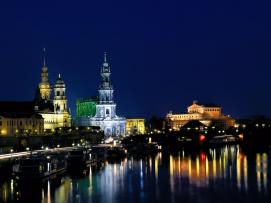 Elbe-Schiffsreise Weihnachtskreuzfahrt von Dresden nach Hamburg 8 Tage