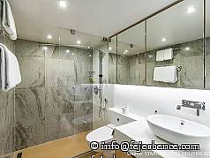 MS-Moment-Mitteldeck-Oberdeck-2-Bett-Kabine-Duschbad-25